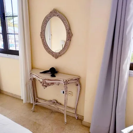 Terraza Del Atlantico, Un Oasis En La Ciudad Santa-Cruz de Ténérife